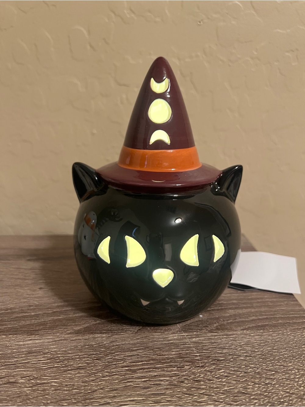 Target Bullseye Ceramic Halloween Black Cat Purple Wizard Hat Light LED NWT